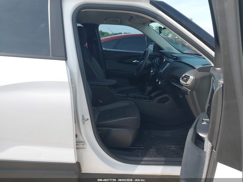 2021 Chevrolet Trailblazer VIN KL79MLS28MB180900 IAAI salvage auction — HAIL, Salvage Title, sold $5,100 on 2026-07-20 (photo 5)
