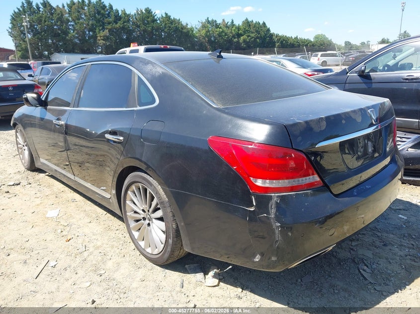 2016 Hyundai Equus VIN KMHGH4JH9GU104150 IAAI salvage auction — NORMAL WEAR, Clear (Virginia), sold $575 on 2026-07-13 (photo 3)