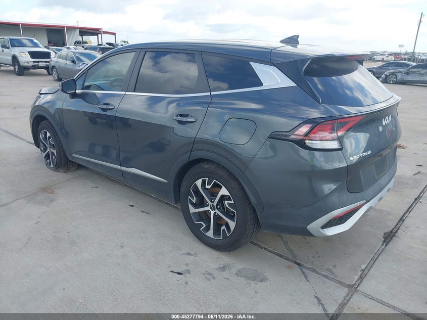 2023 Kia Sportage VIN 5XYK33AF4PG135099 IAAI salvage auction — FRONT END, Salvage Title, sold $3,100 on 2026-07-17 (photo 3)