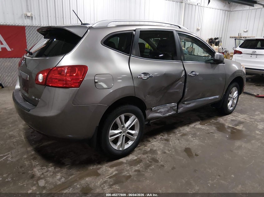 2012 Nissan Rogue VIN JN8AS5MV9CW355904 IAAI salvage auction — SIDE, Salvage (Iowa), sold $1,400 on 2026-07-07 (photo 4)
