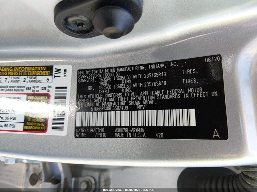 2020 Toyota Highlander VIN 5TDGBRCH8LS507499 IAAI salvage auction — REAR END, Salvage Title, sold $18,200 on 2026-07-09 (photo 9)
