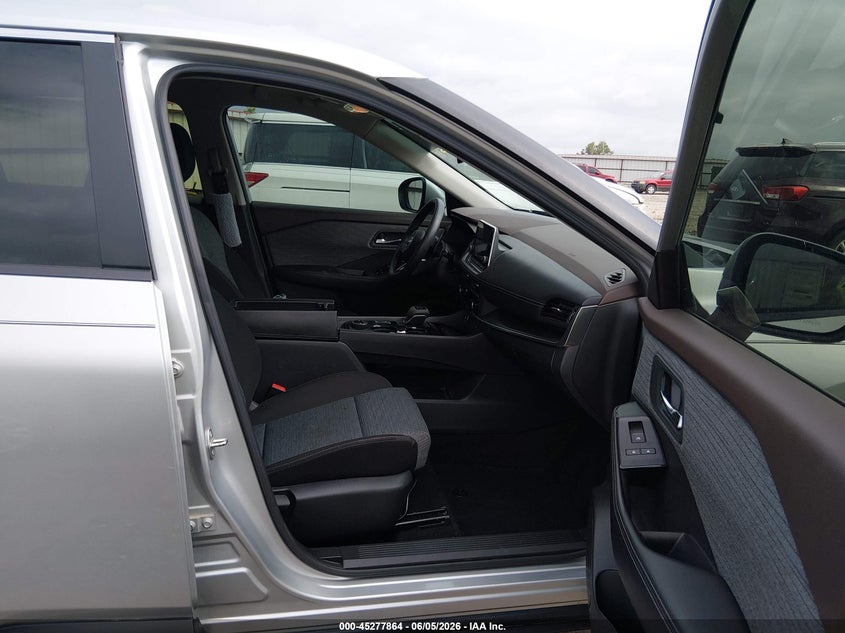 2023 Nissan Rogue VIN JN8BT3BB9PW469745 IAAI salvage auction — FRONT END, Salvage Title, sold $7,750 on 2026-07-16 (photo 5)