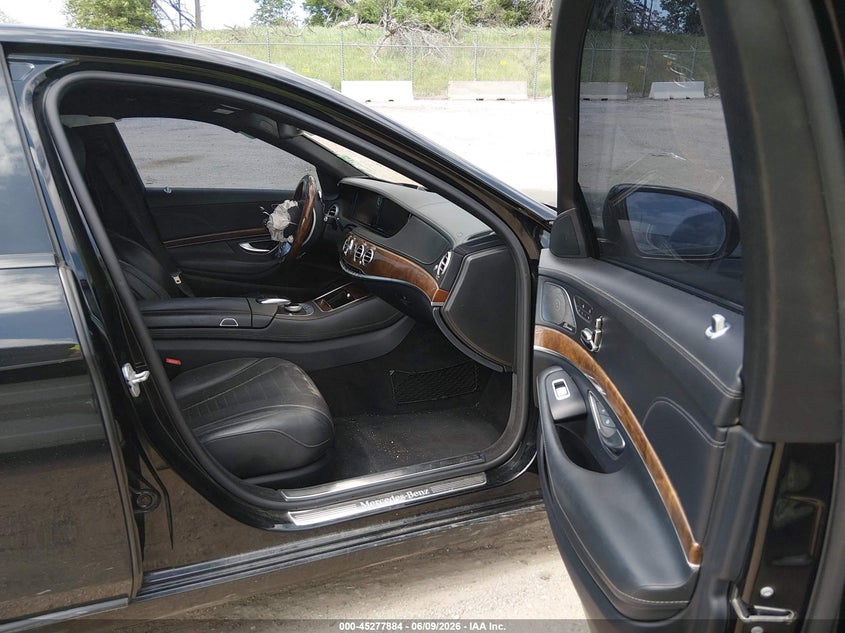 2016 Mercedes-benz S-klasse VIN WDDUG8FB8GA209534 IAAI salvage auction — LEFT SIDE, Salvage Title, sold $4,300 on 2026-07-16 (photo 5)