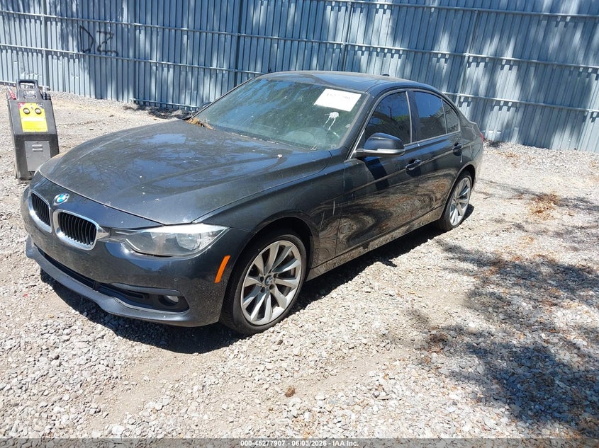 2016 BMW 3er VIN WBA8A3C50GK690658 IAAI salvage auction — NORMAL WEAR, Clear (New Jersey), sold $1,450 on 2026-07-08 (photo 2)
