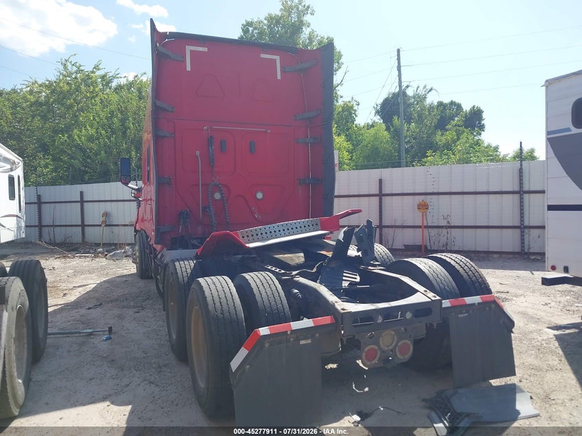 2018 Freightliner New cascadia 126 VIN 3AKJHHDRXJSJX2473 IAAI salvage auction — FRONT END, Salvage (Texas), sold $12,900 on 2026-08-12 (photo 3)