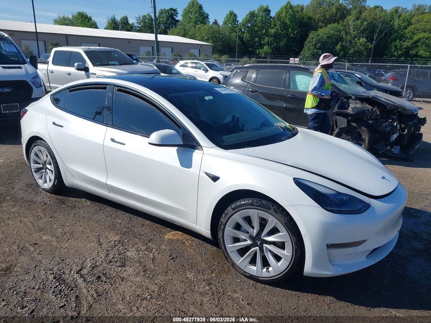 2022 Tesla Model 3 VIN 5YJ3E1EB0NF367326 IAAI salvage auction — LEFT SIDE, Salvage Title, sold $8,375 on 2026-07-06 (photo 1)