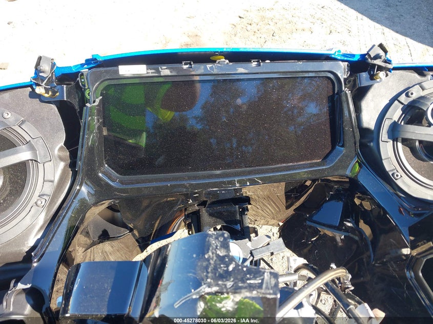 2026 Harley-davidson Road glide VIN 1HD1TL818TB952035 IAAI salvage auction — FRONT & REAR, Salvage Title, sold $7,800 on 2026-07-22 (photo 7)