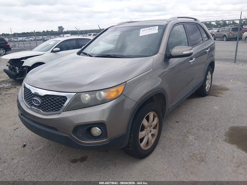 2011 Kia Sorento VIN 5XYKT3A10BG027687 IAAI salvage auction — NORMAL WEAR, Clear (Louisiana), sold $1,250 on 2026-07-07 (photo 2)
