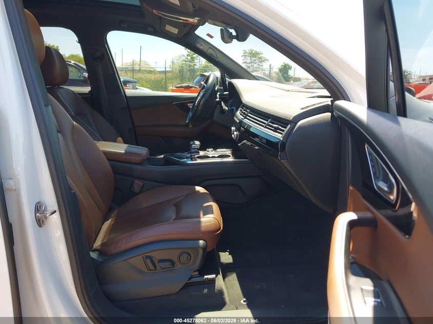 2018 Audi Q7 VIN WA1VAAF72JD009624 IAAI salvage auction — RIGHT REAR, Salvage (Illinois), sold $7,000 on 2026-07-29 (photo 5)