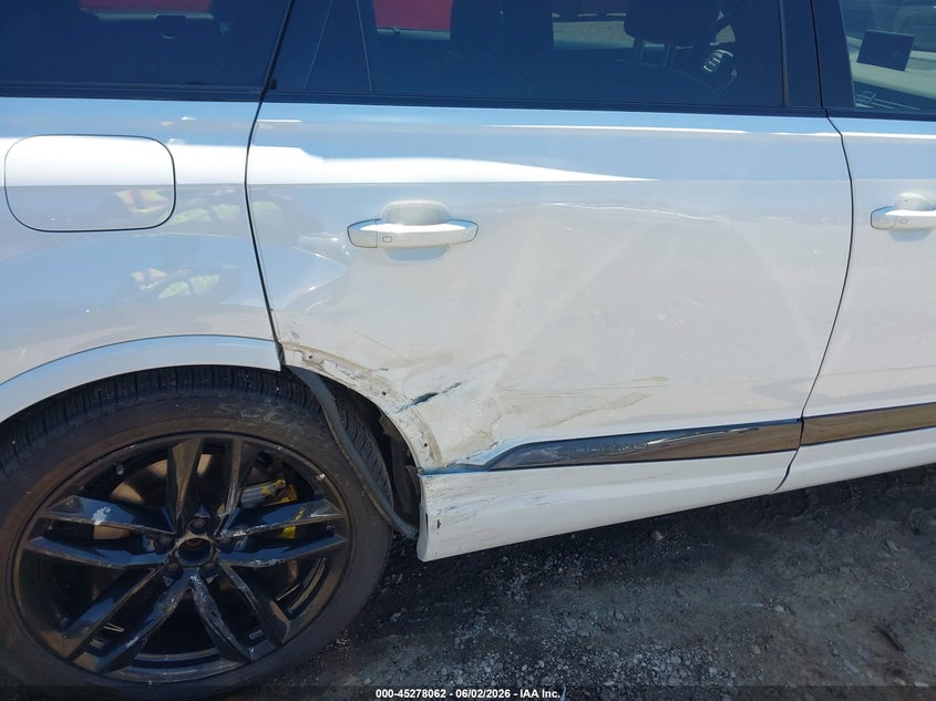 2018 Audi Q7 VIN WA1VAAF72JD009624 IAAI salvage auction — RIGHT REAR, Salvage (Illinois), sold $7,000 on 2026-07-29 (photo 6)