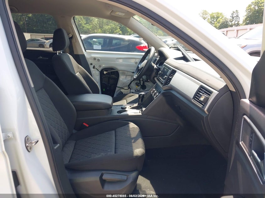 2021 Volkswagen Atlas VIN 1V2GP2CA7MC507281 IAAI salvage auction — FRONT END, Salvage Title, sold $2,650 on 2026-07-11 (photo 5)