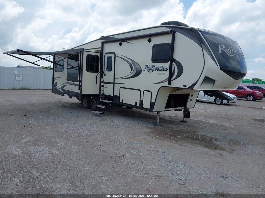2019 Grand design Reflection VIN 573FR3324K3322732 — IAAI salvage auction photo