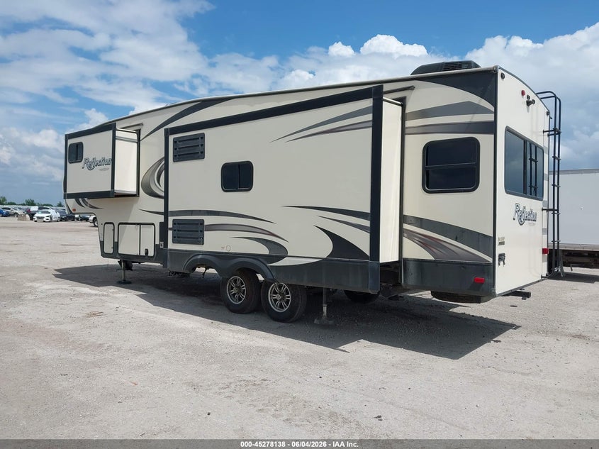 2019 Grand design Reflection VIN 573FR3324K3322732 IAAI salvage auction — HAIL, Original (Texas), sold $17,650 on 2026-08-19 (photo 3)