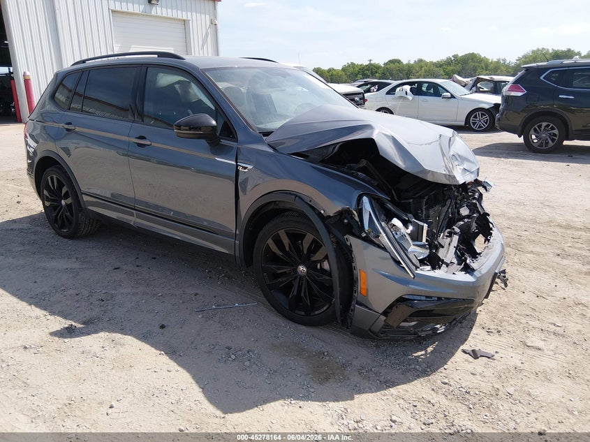 2021 Volkswagen Tiguan VIN 3VV2B7AX0MM054894 IAAI salvage auction — RIGHT FRONT, Salvage Title, sold $3,150 on 2026-07-18 (photo 1)