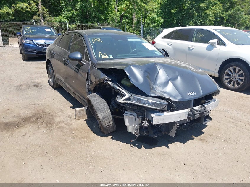 2021 Kia K5 VIN 5XXG14J23MG024624 IAAI salvage auction — FRONT END, Salvage Title, sold $1,425 on 2026-07-15 (photo 1)