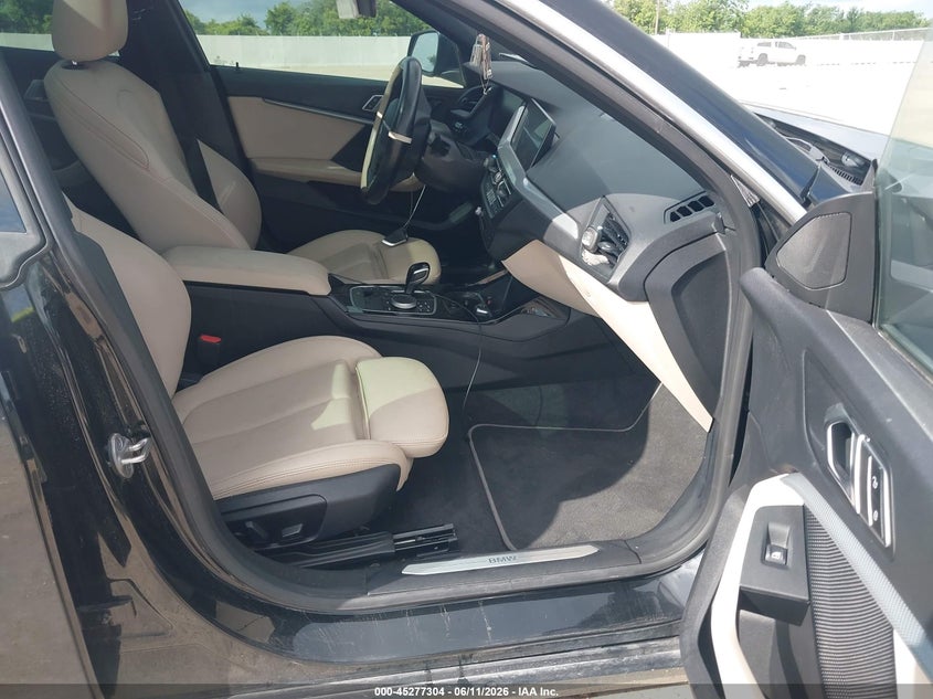 2022 BMW 2er VIN WBA53AK06N7K19797 IAAI salvage auction — RIGHT FRONT, Salvage Title, sold $5,150 on 2026-07-31 (photo 5)
