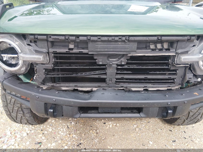 2022 Ford Bronco VIN 1FMDE5CH6NLB67384 IAAI salvage auction — RIGHT FRONT, Salvage Title, sold $12,500 on 2026-07-31 (photo 6)