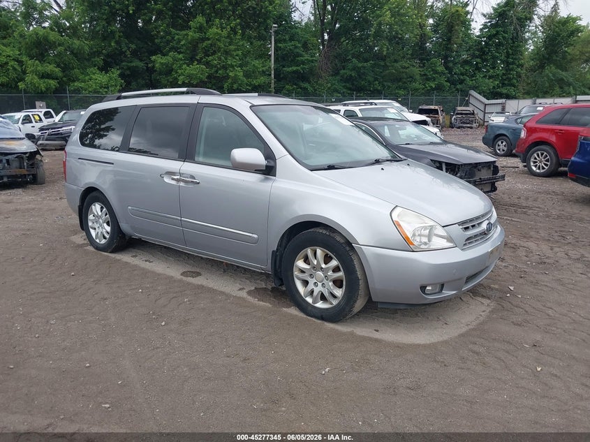 2010 Kia SEDONA VIN KNDMH4C33A6337316 IAAI salvage auction — NORMAL WEAR, Regular Certificate (Iowa), sold $500 on 2026-07-29 (photo 1)
