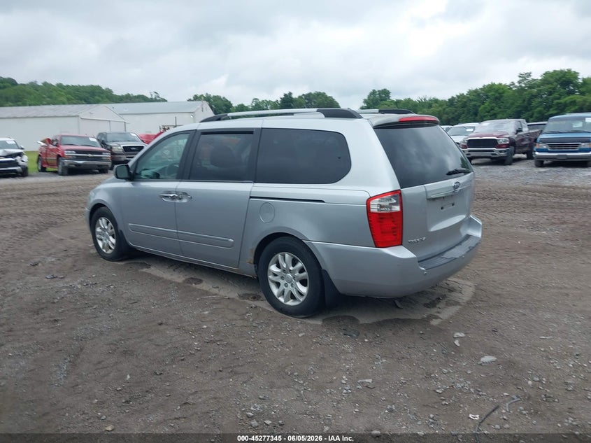 2010 Kia SEDONA VIN KNDMH4C33A6337316 IAAI salvage auction — NORMAL WEAR, Regular Certificate (Iowa), sold $500 on 2026-07-29 (photo 3)