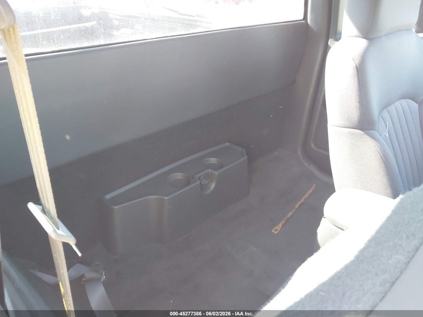2003 Chevrolet S-10 VIN 1GCCT19XX38219709 IAAI salvage auction — NORMAL WEAR, Clear (New York), sold $400 on 2026-07-07 (photo 8)