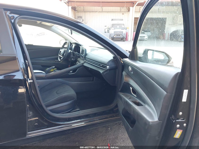 2021 Hyundai Elantra VIN KMHLL4AG6MU156609 IAAI salvage auction — REAR END, Salvage Title, sold $3,800 on 2026-07-14 (photo 5)
