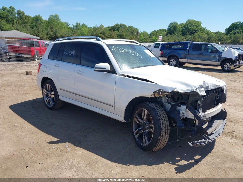 2013 Mercedes-benz Glk-klasse VIN WDCGG5HBXDG128928 IAAI salvage auction — FRONT END, Salvage Title, sold $1,250 on 2026-07-21 (photo 1)