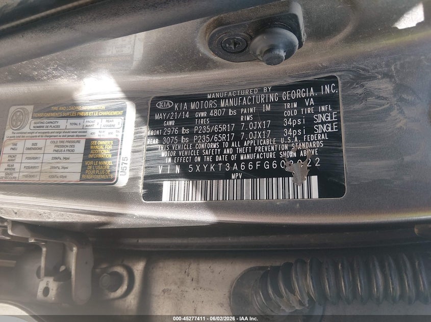 2015 Kia Sorento VIN 5XYKT3A66FG602022 IAAI salvage auction — WATER/FLOOD, Salvage (Missouri), sold $25 on 2026-07-23 (photo 9)