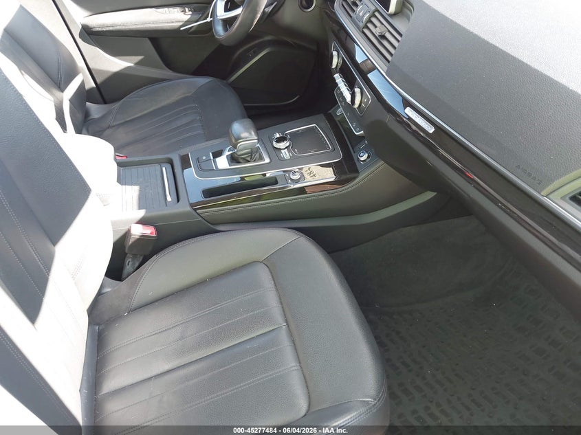2019 Audi Q5 VIN WA1BNAFY7K2021975 IAAI salvage auction — FRONT END, Salvage Title, sold $8,000 on 2026-07-09 (photo 5)