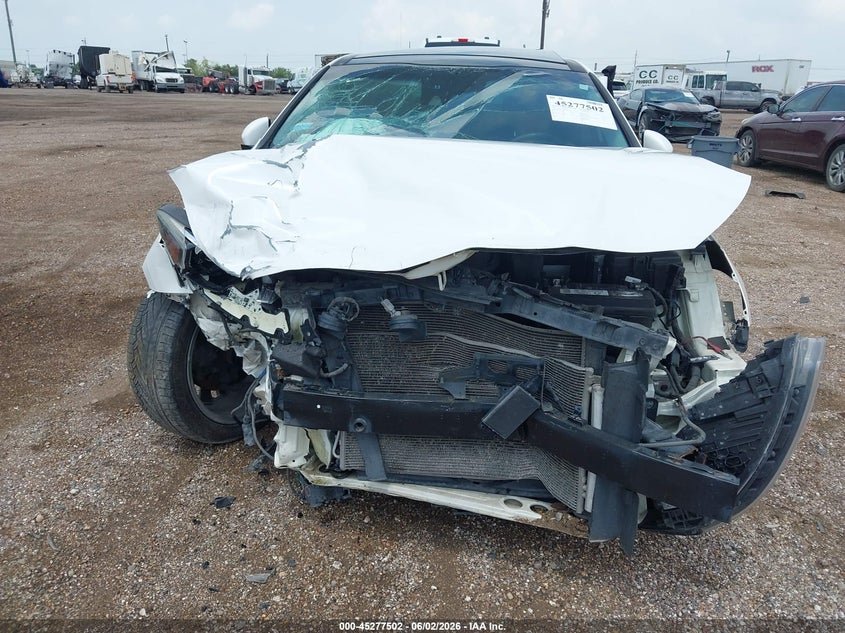 2017 Kia Cadenza VIN KNALC4J14H5060622 IAAI salvage auction — FRONT END, Wait Title, sold $650 on 2026-08-22 (photo 6)