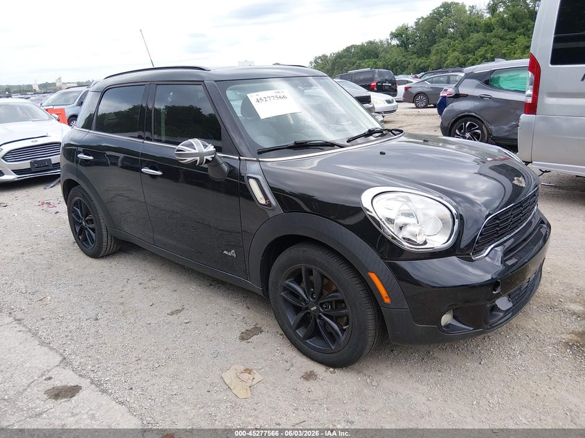 2014 Mini Countryman VIN WMWZC5C59EWP41428 IAAI salvage auction — WATER/FLOOD, Salvage Title, sold $600 on 2026-07-29 (photo 1)