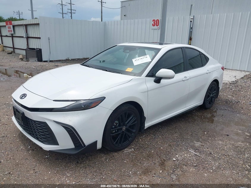 2026 Toyota Camry VIN 4T1DAACK4TU220350 IAAI salvage auction — RIGHT SIDE, Original (Texas), sold $11,000 on 2026-07-30 (photo 2)