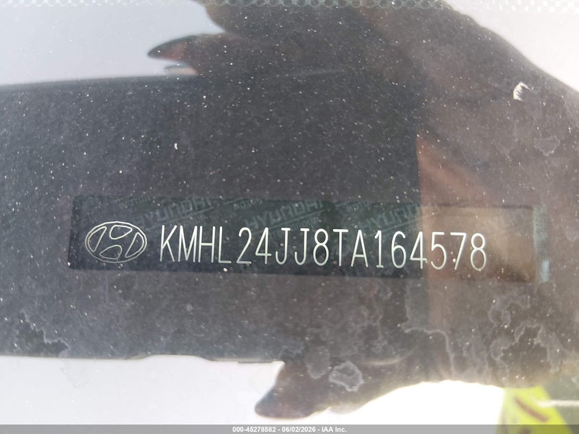 2026 Hyundai Sonata VIN KMHL24JJ8TA164578 IAAI salvage auction — RIGHT FRONT, Salvage Title, sold $6,875 on 2026-07-20 (photo 9)