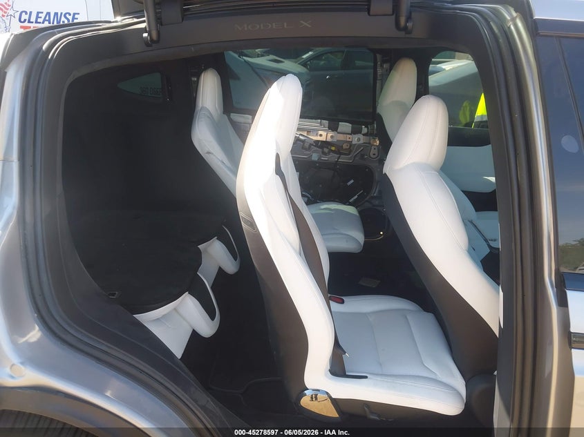2026 Tesla Model x VIN 7SAXCBE58TF481775 IAAI salvage auction — LEFT SIDE, Salvage - 75% Or Less (Maryland), sold $33,500 on 2026-07-09 (photo 8)