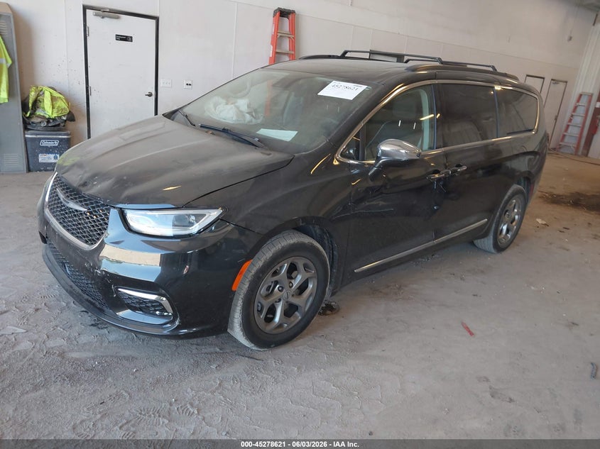 2022 Chrysler Pacifica VIN 2C4RC3GG1NR174322 IAAI salvage auction — FRONT END, Clear (Michigan), sold $13,600 on 2026-08-24 (photo 2)