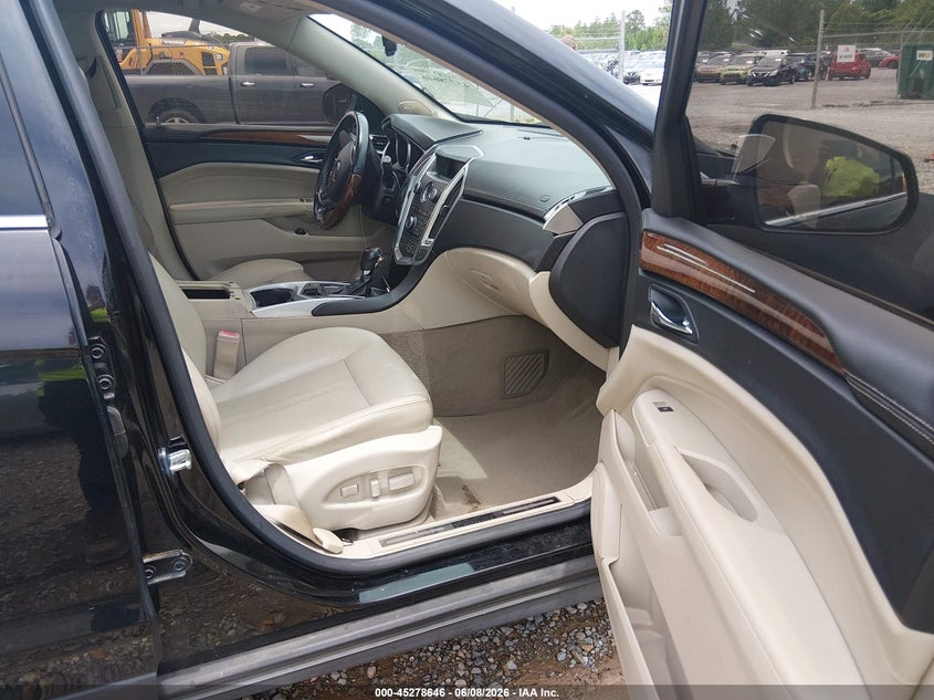 2011 Cadillac Srx VIN 3GYFNAEYXBS678843 IAAI salvage auction — REAR END, Salvage (Mississippi), sold $575 on 2026-07-11 (photo 5)