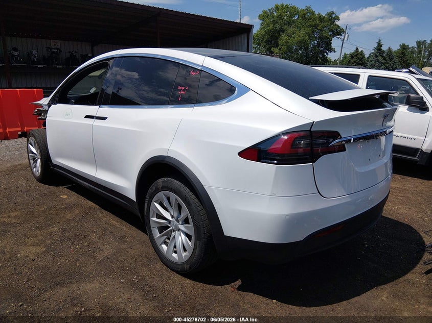 2020 Tesla Model x VIN 5YJXCBE26LF233365 IAAI salvage auction — LEFT FRONT, Salvage Title, sold $9,700 on 2026-07-16 (photo 3)