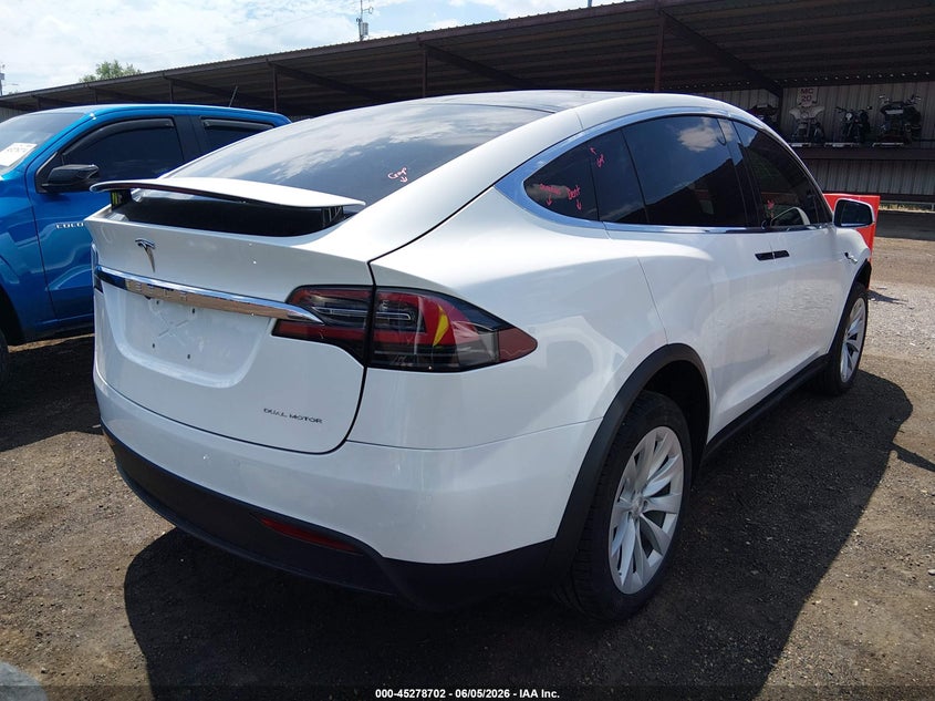 2020 Tesla Model x VIN 5YJXCBE26LF233365 IAAI salvage auction — LEFT FRONT, Salvage Title, sold $9,700 on 2026-07-16 (photo 4)