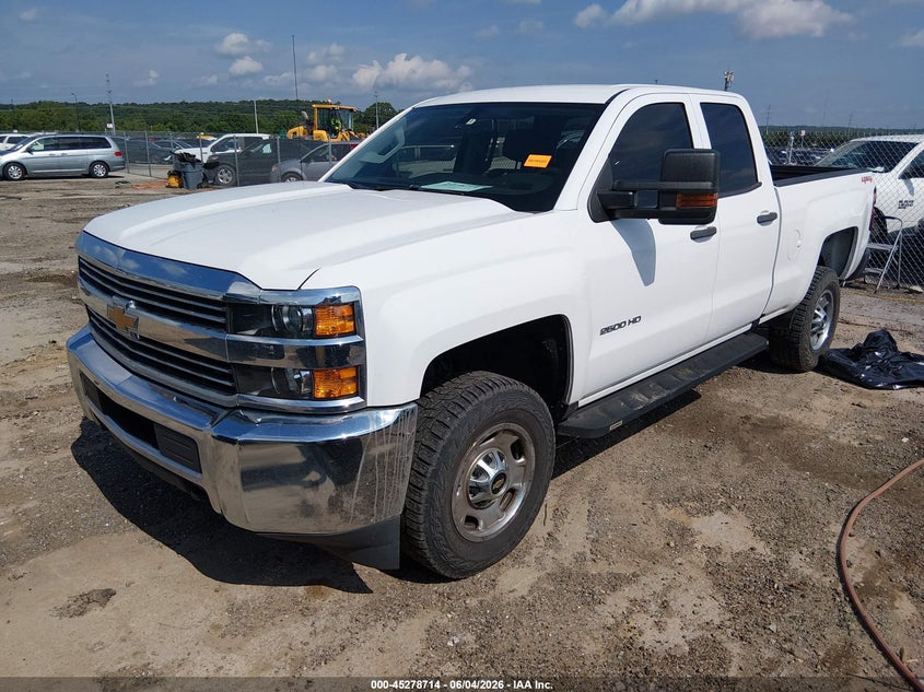 2018 Chevrolet Silverado VIN 1GC2KUEG7JZ320767 IAAI salvage auction — HAIL, Clear (Oklahoma), sold $9,400 on 2026-07-05 (photo 2)