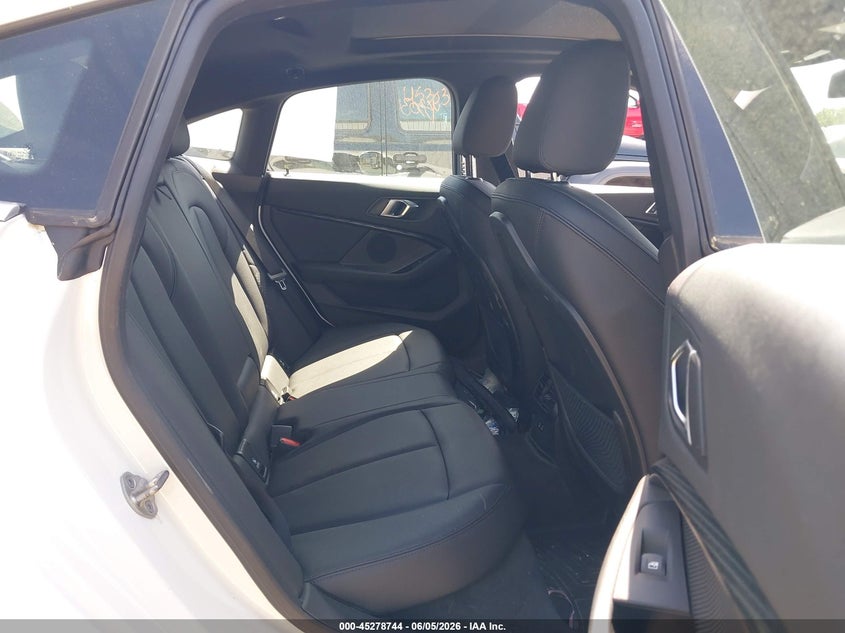 2022 BMW 2er VIN WBA73AK05N7L28812 IAAI salvage auction — FRONT END, Salvage (Massachusetts), sold $6,750 on 2026-07-31 (photo 8)