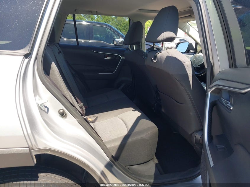 2019 Toyota Rav 4 VIN JTMW1RFV8KD511773 IAAI salvage auction — FRONT END, Salvage Title, sold $6,750 on 2026-07-14 (photo 8)