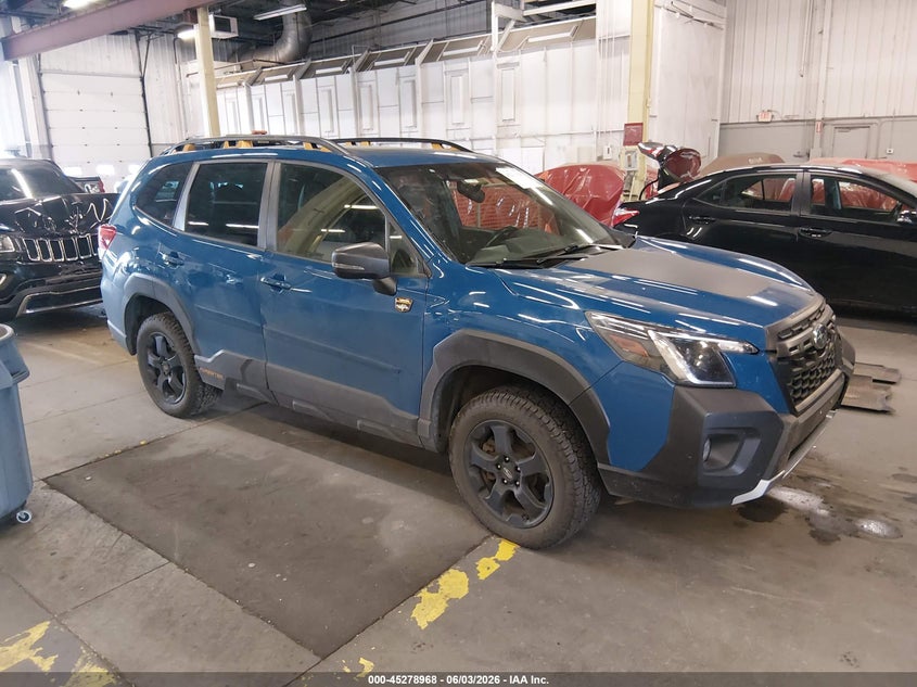 2023 Subaru Forester VIN JF2SKALC0PH450744 IAAI salvage auction — FRONT END, Salvage (Oregon), sold $8,000 on 2026-07-30 (photo 1)