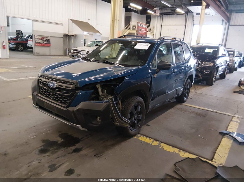 2023 Subaru Forester VIN JF2SKALC0PH450744 IAAI salvage auction — FRONT END, Salvage (Oregon), sold $8,000 on 2026-07-30 (photo 2)