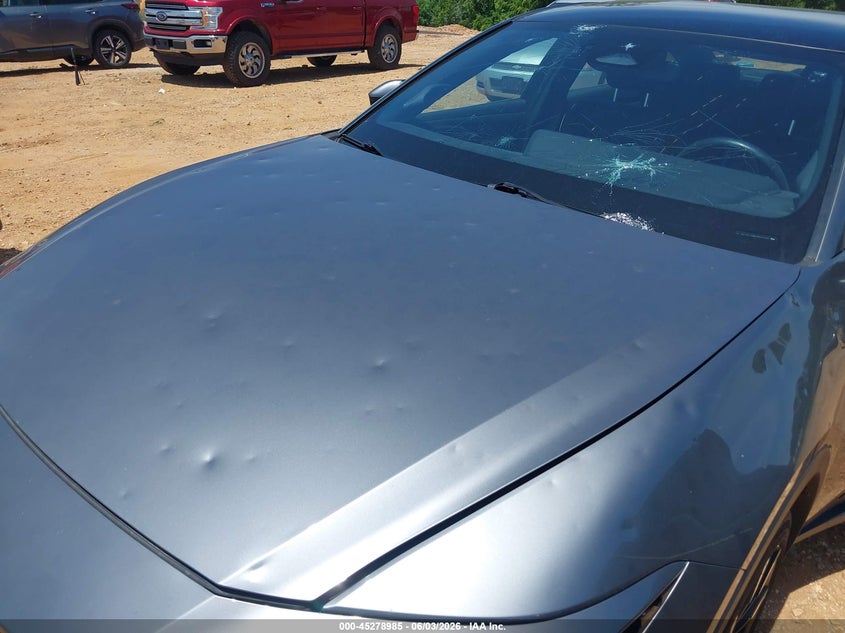 2024 Toyota Crown VIN JTDAFAAF7R3005770 IAAI salvage auction — HAIL, Salvage (Missouri), sold $20,500 on 2026-07-20 (photo 6)