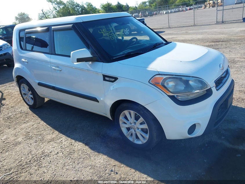 2013 Kia Soul VIN KNDJT2A54D7555001 IAAI salvage auction — NORMAL WEAR, Clear (Virginia), sold $375 on 2026-07-28 (photo 1)