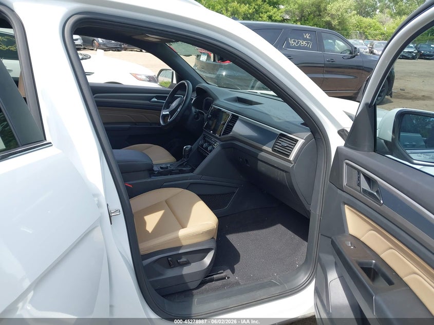2020 Volkswagen Atlas cross sport VIN 1V2MC2CA9LC206119 IAAI salvage auction — FRONT END, Salvage Title, sold $4,900 on 2026-07-29 (photo 5)