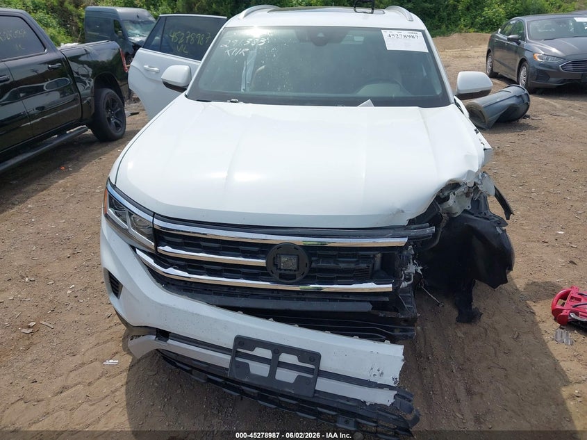 2020 Volkswagen Atlas cross sport VIN 1V2MC2CA9LC206119 IAAI salvage auction — FRONT END, Salvage Title, sold $4,900 on 2026-07-29 (photo 6)