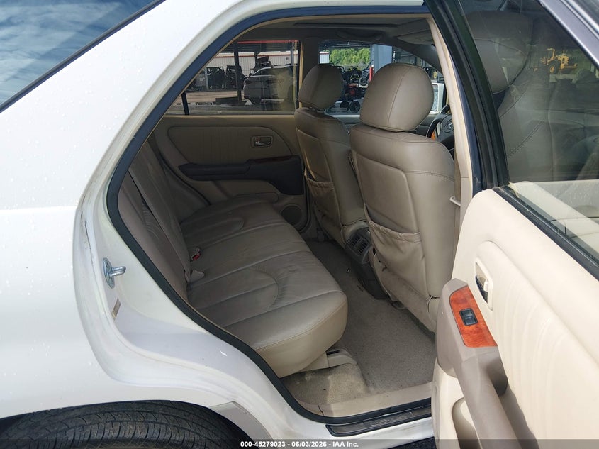 2003 Lexus Rx VIN JTJGF10UX30159017 IAAI salvage auction — RIGHT FRONT, Salvage (Louisiana), sold $375 on 2026-07-07 (photo 8)