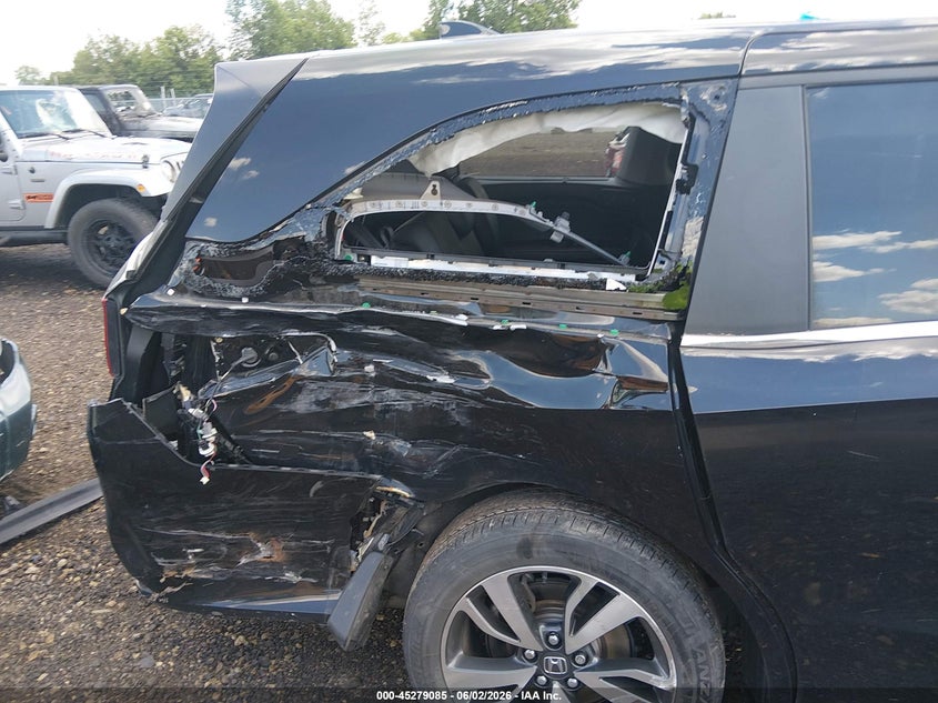 2024 Honda Odyssey VIN 5FNRL6H84RB034582 IAAI salvage auction — RIGHT REAR, Salvage Title, sold $13,100 on 2026-07-29 (photo 6)