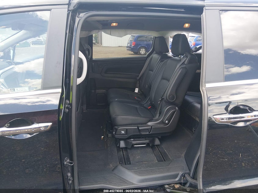 2024 Honda Odyssey VIN 5FNRL6H84RB034582 IAAI salvage auction — RIGHT REAR, Salvage Title, sold $13,100 on 2026-07-29 (photo 8)
