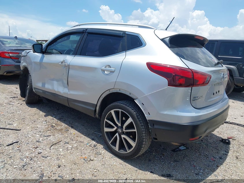 2017 Nissan Rogue VIN JN1BJ1CP4HW017416 IAAI salvage auction — SIDE, Salvage (Texas), sold $725 on 2026-07-30 (photo 3)